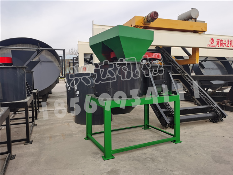 豆类粉立式粉碎机