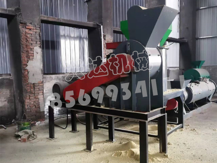 菜籽饼双级粉碎机