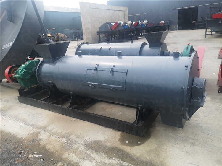 复混肥搅齿造粒机,猪粪鸡粪湿法造粒机