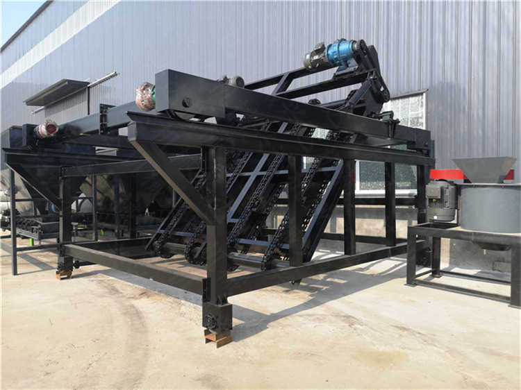 污泥链板翻抛机,有机肥牛粪翻耙机,槽内发酵猪粪堆肥机