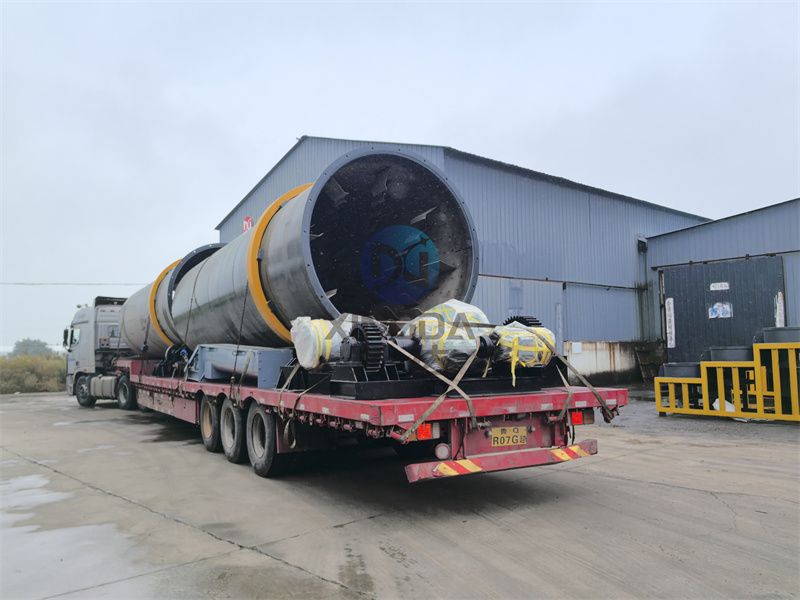 枣庄客户21米滚筒式烘干机第一车有机肥设备准备出发