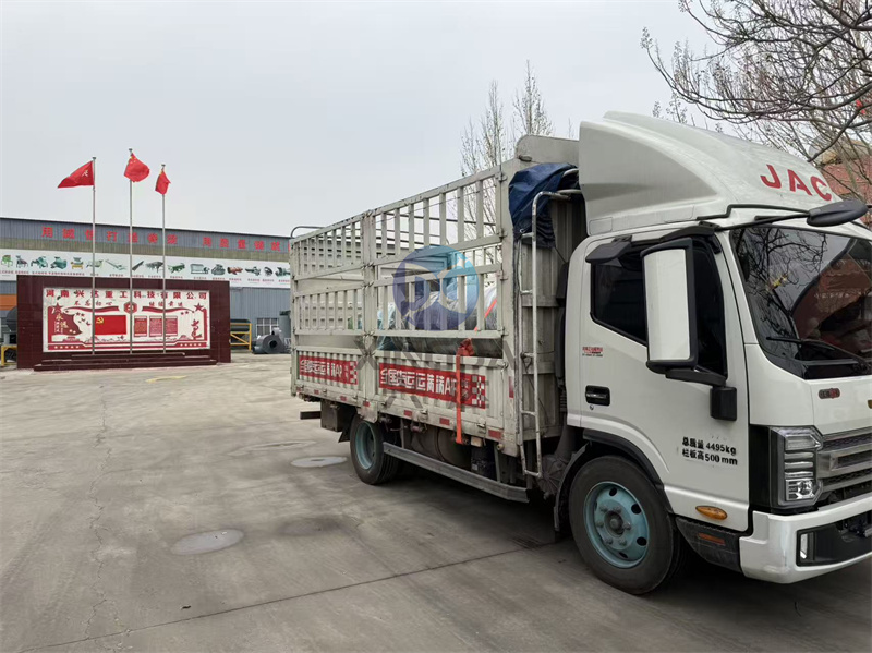 ��ó������һ��׼���������ڸۿڵ�